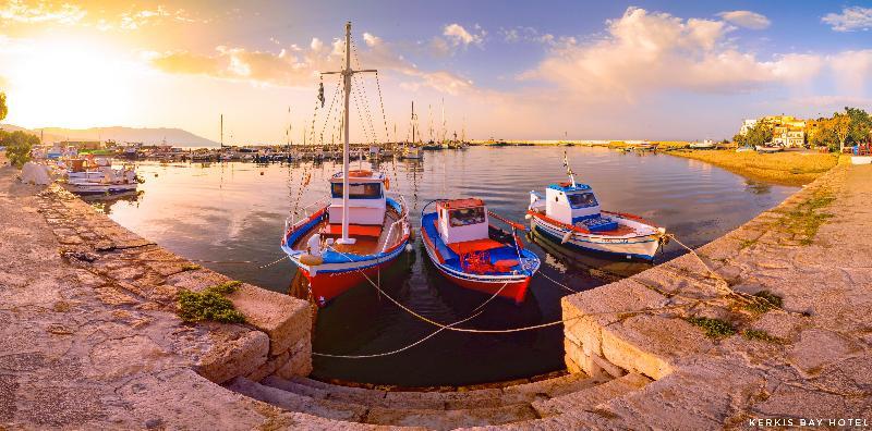 Kerkis Bay מלון מאראת'וקאמפוס