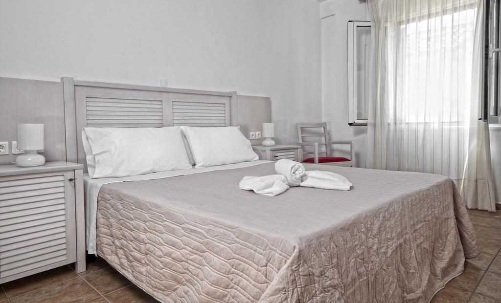 Отель Kerkis Bay 3*